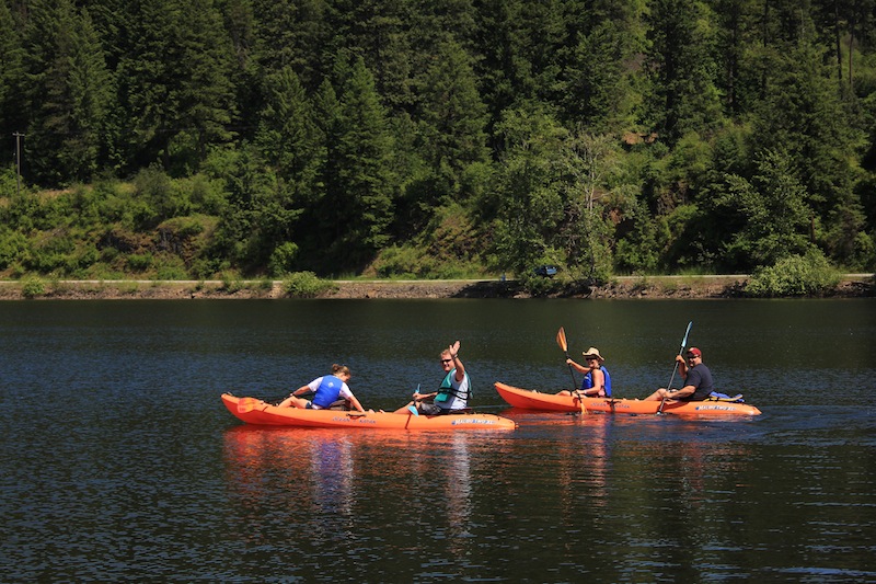 Group in tandem kayaks.